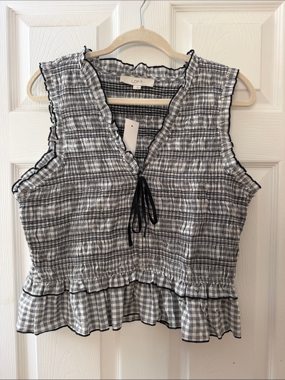 Loft smocked plaid cropped top sz L